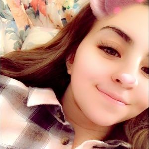 Meet your Posher, Gabby